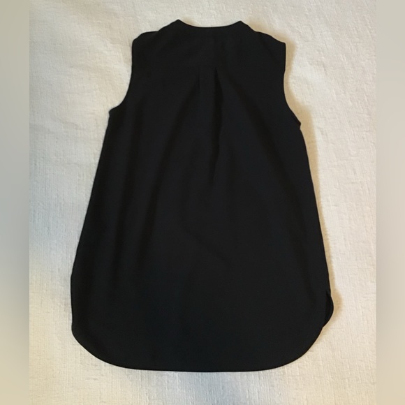 Like new, black, half zip sleeveless blouse. Full coverage material. Versatile - Picture 3 of 3